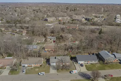 6300 Carnation Road, West Carrollton, OH 45449 - Photo 2