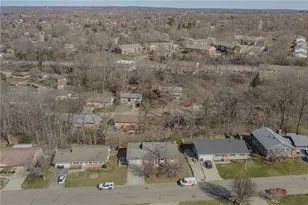 6300 Carnation Rd, West Carrollton, OH 45449 - Photo 2