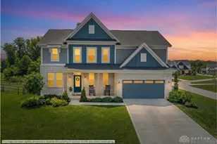 1909 Cleopatra Dr, Franklin, OH 45005 - Photo 1