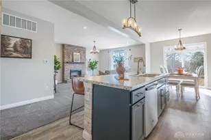 1909 Cleopatra Dr, Franklin, OH 45005 - Photo 12