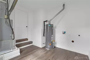 4534 N Fairgreen Ave, Dayton, OH 45416 - Photo 16