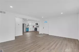 4534 N Fairgreen Ave, Dayton, OH 45416 - Photo 8