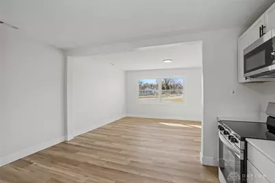 421 Marchmont Drive, Fairborn, OH 45324 - Photo 8