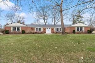 432 Greensboro Dr, Dayton, OH 45459 - Photo 4