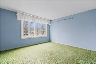 432 Greensboro Dr, Dayton, OH 45459 - Photo 34