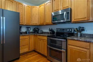 6907 Pegram Wy, Huber Heights, OH 45424 - Photo 18