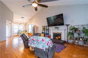 6907 Pegram Wy, Huber Heights, OH 45424 - Photo 10