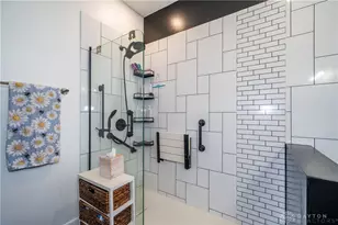 6907 Pegram Wy, Huber Heights, OH 45424 - Photo 24