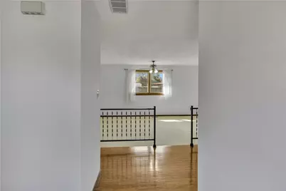 139 Cambria Drive, Beavercreek, OH 45440 - Photo 4