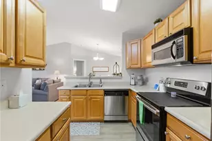 3091 Westminster Dr, Beavercreek, OH 45431 - Photo 14