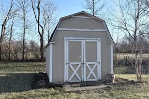 8190 Bushclover Dr, Tipp City, OH 45371 - Photo 62