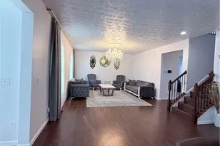 8190 Bushclover Dr, Tipp City, OH 45371 - Photo 10