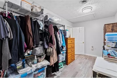 4083 Dayton Xenia Road, Beavercreek, OH 45432 - Photo 30