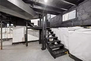 69 W Vine St, Wilmington, OH 45177 - Photo 32