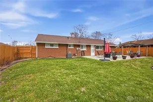 4642 Kautz Dr, Huber Heights, OH 45424 - Photo 24