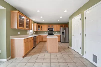 122 Springhouse Drive, Englewood, OH 45322 - Photo 18