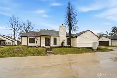 1320 Glastonbury Lane, Centerville, OH 45459 - Photo 2