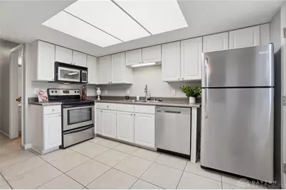 1320 Glastonbury Lane, Centerville, OH 45459 - Photo 22