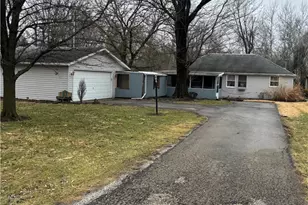 1212 Spruce St, Troy, OH 45373 - Photo 2