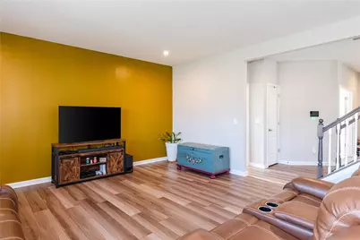 766 Hunters Run Drive, Brookville, OH 45309 - Photo 8