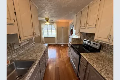 793 Country View Drive, Beavercreek, OH 45430 - Photo 12