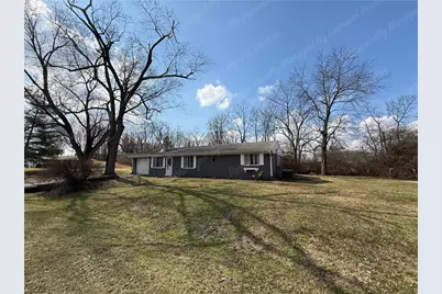 793 Country View Drive, Beavercreek, OH 45430 - Photo 2