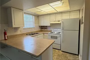 2247 Crew Cir, Miami Township, OH 45439 - Photo 16