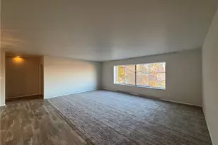 540 Heather Dr, Dayton, OH 45405 - Photo 8