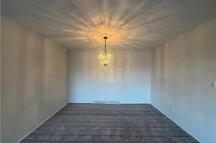 540 Heather Dr, Dayton, OH 45405 - Photo 10