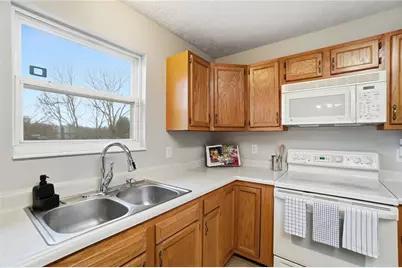 2813 Raxit Court, Xenia, OH 45385 - Photo 6