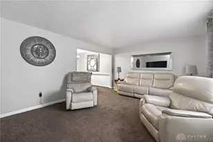 4432 Renwood Dr, Kettering, OH 45429 - Photo 4