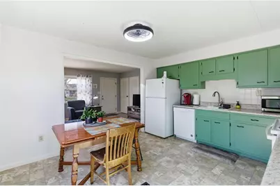 984 Emmett Drive, Xenia, OH 45385 - Photo 10