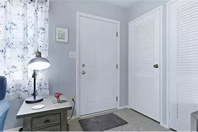 984 Emmett Drive, Xenia, OH 45385 - Photo 4