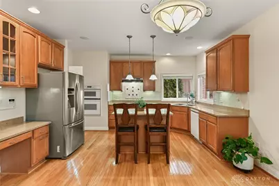 9764 Olde Georgetown Way, Centerville, OH 45458 - Photo 4