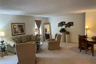 3050 Valerie Arms Dr, Harrison Twp, OH 45405 - Photo 12