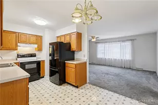 3635 Julie Dr, Franklin Twp, OH 45005 - Photo 12