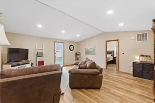 6000 Timbergate Trail, Huber Heights, OH 45424 - Photo 12