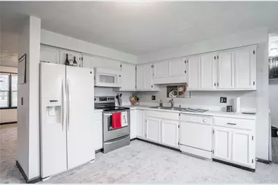 5485 Knollwood Drive, Lewisburg, OH 45338 - Photo 10