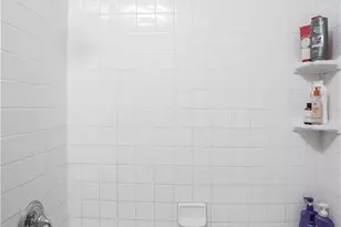 5485 Knollwood Dr, Lewisburg, OH 45338 - Photo 18