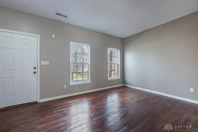 3595 Empire Drive, Beavercreek, OH 45431 - Photo 2