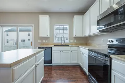 3595 Empire Drive, Beavercreek, OH 45431 - Photo 10