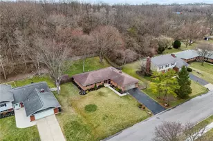 6330 Millbank Dr, Centerville, OH 45459 - Photo 36