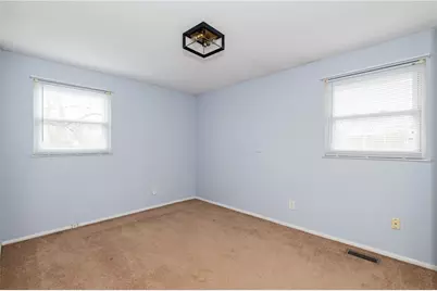 109 Tulip Drive, West Carrollton, OH 45449 - Photo 14