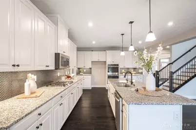 861 Acorn Drive, Sugarcreek Twp, OH 45440 - Photo 14