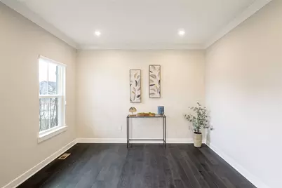 861 Acorn Drive, Sugarcreek Twp, OH 45440 - Photo 4