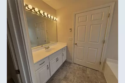 633 Orient Way, Hamilton, OH 45013 - Photo 68