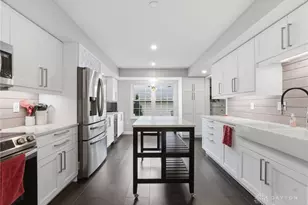 7808 Capitol Hill Ln, Washington Twp, OH 45459 - Photo 18