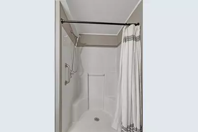 9050 Elm Street, Lakeview, OH 43331 - Photo 18