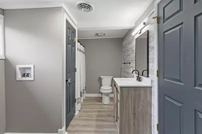 9050 Elm Street, Lakeview, OH 43331 - Photo 16