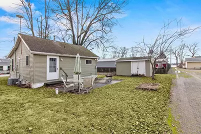 9050 Elm Street, Lakeview, OH 43331 - Photo 22